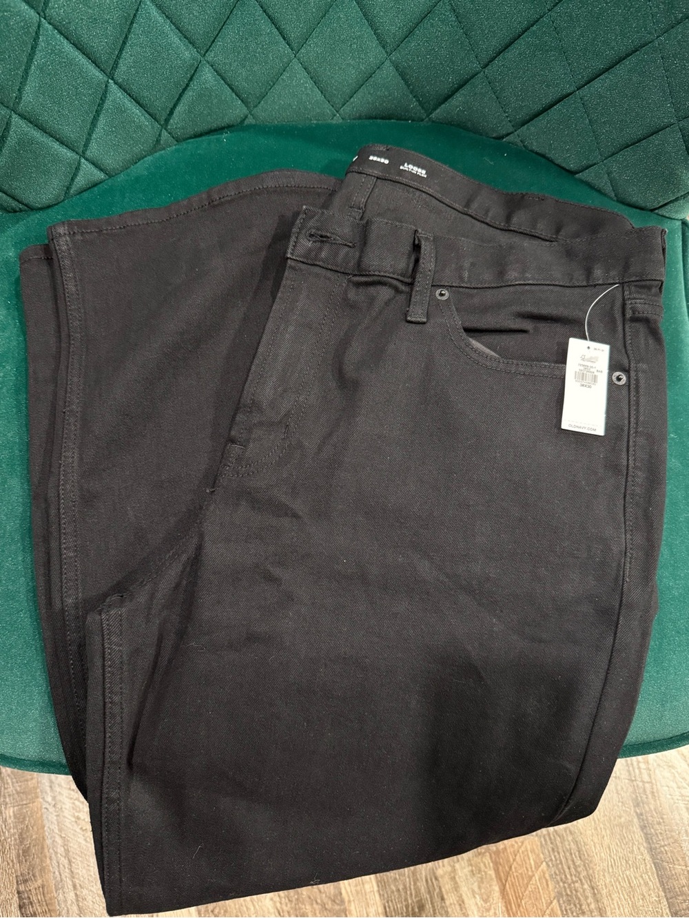 NWT - Old Navy - Men's Black Jeans - Classic Straight Fit
